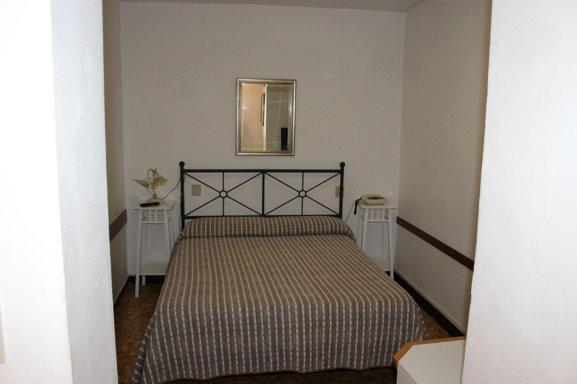 Hotel Agnello D'Oro Genova المظهر الخارجي الصورة